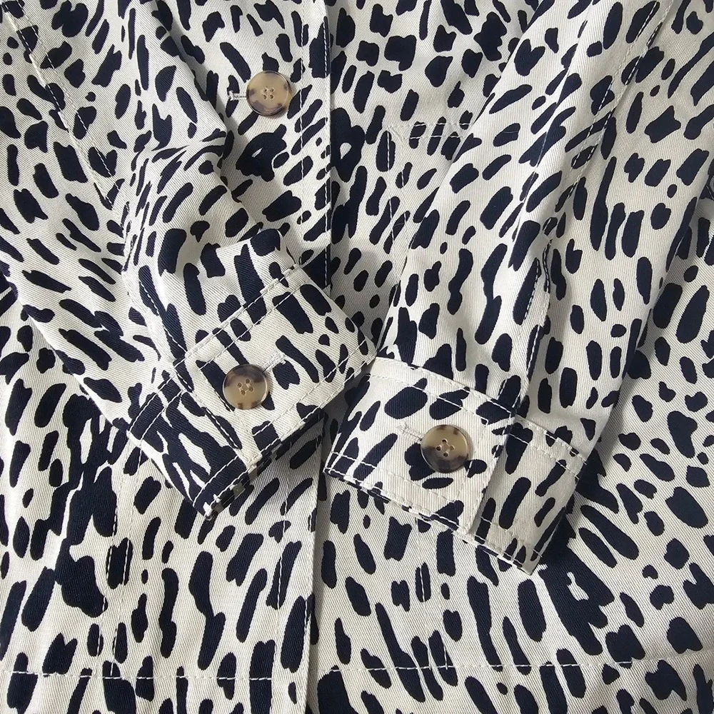 Lafayette 148 Blazer XS Cream Black Animal Print Safari Chic Contemporary Office